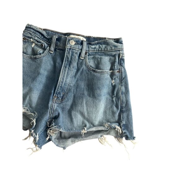 ABERCROMIE & FITCH High Rise The Mom Denim Shorts Size 26 / US 2 - Picture 5 of 6